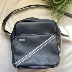 4/$20 Vintage Samsonite Carry on bag